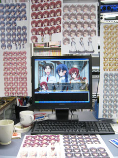 ita_desk.jpg